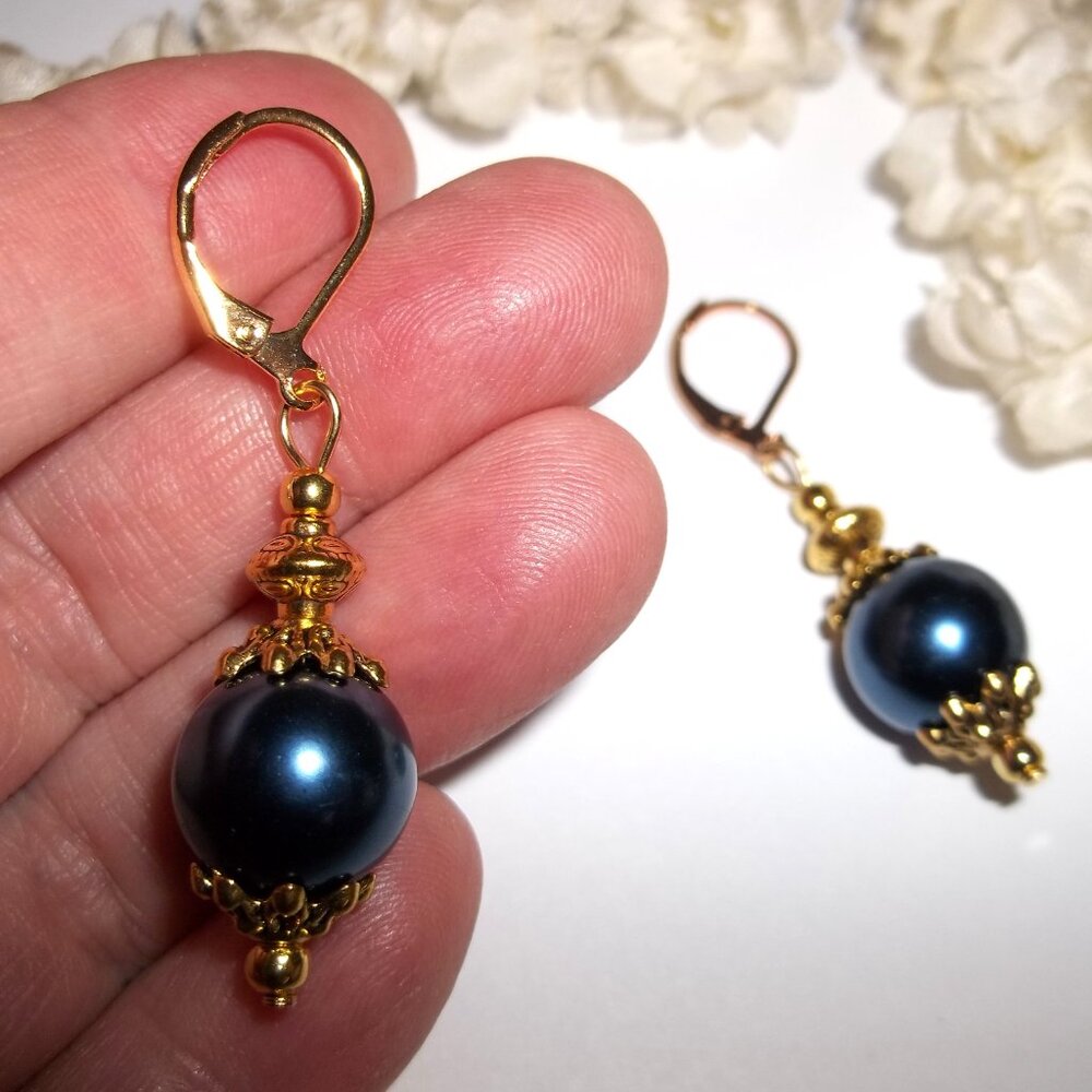 Gold and Navy Blue Pearl Earrings Drop Dangle Costume Jewelry Gift Woman D411 - Picture 4 of 5